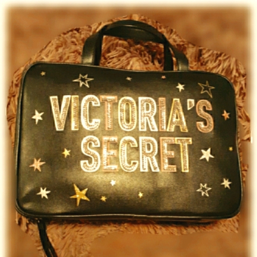 ❣NWOT VS travel toiletry bag.